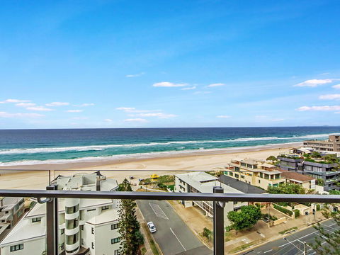 Sunbird Beach Resort Main Beach - Dalby Accommodation 3