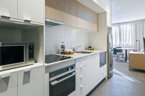 Quest Springfield Central - Dalby Accommodation 4