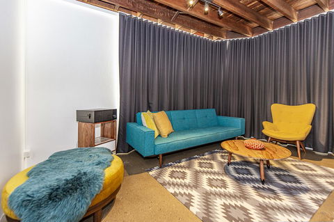 The Pink Hotel Coolangatta - Dalby Accommodation 21