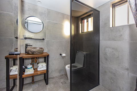 The Pink Hotel Coolangatta - Dalby Accommodation 14