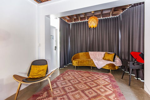 The Pink Hotel Coolangatta - Dalby Accommodation 29