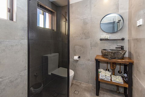 The Pink Hotel Coolangatta - Dalby Accommodation 25