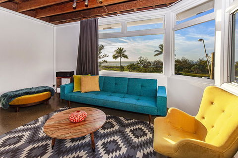 The Pink Hotel Coolangatta - Dalby Accommodation 16