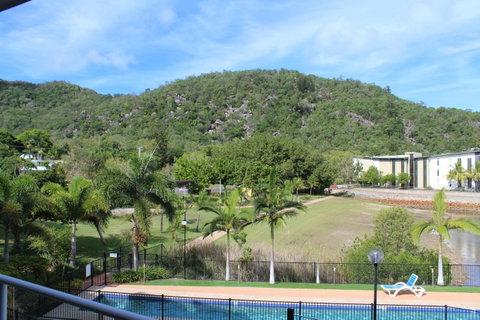 Beachside Apartment 17 - Dalby Accommodation 7