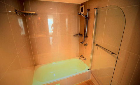 Grosvenor Beachfront Apartments Surfers Paradise - Dalby Accommodation 34