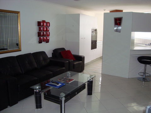 Grosvenor Beachfront Apartments Surfers Paradise - Dalby Accommodation 36