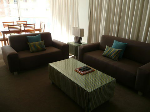 Grosvenor Beachfront Apartments Surfers Paradise - Dalby Accommodation 25