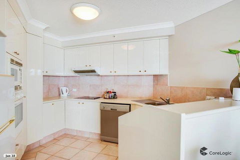 APR Private SUITES MOROC By The Beach - Dalby Accommodation 27