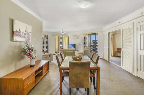 APR Private SUITES MOROC By The Beach - Dalby Accommodation 24