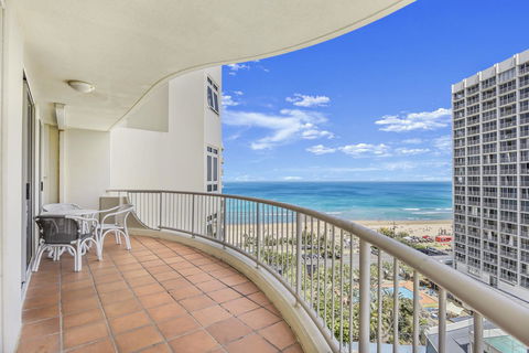 APR Private SUITES MOROC By The Beach - Dalby Accommodation 14