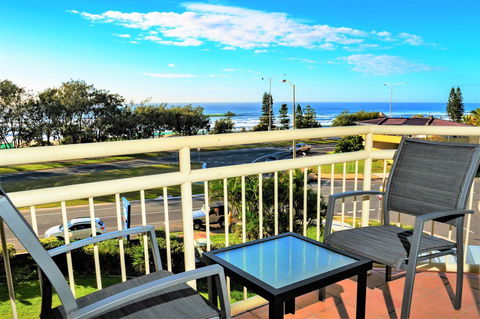 Seacrest Beachfront Apartments Surfers Paradise - Dalby Accommodation 36