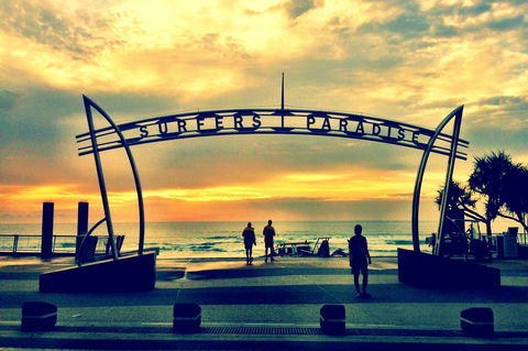 Seacrest Beachfront Apartments Surfers Paradise - Dalby Accommodation 44