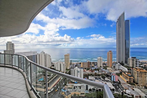 The Towers Of Chevron Renaissance - Holidays Gold Coast - Dalby Accommodation 36