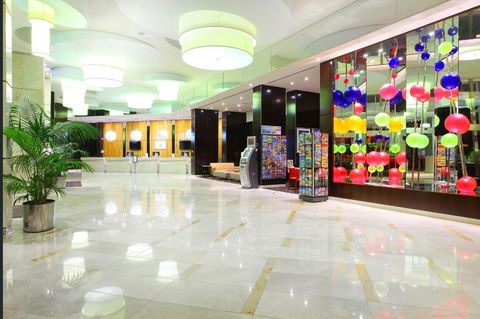 The Towers Of Chevron Renaissance - Holidays Gold Coast - Dalby Accommodation 15