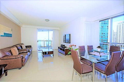 The Towers Of Chevron Renaissance - Holidays Gold Coast - Dalby Accommodation 30