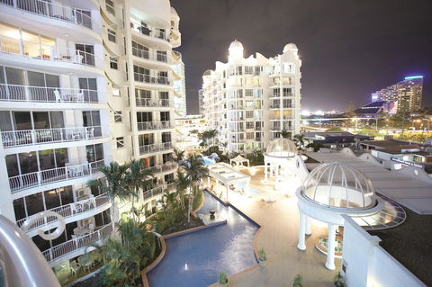 The Phoenician Resort - Dalby Accommodation 33