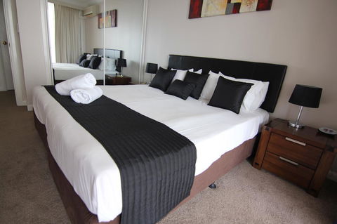 The Phoenician Resort - Dalby Accommodation 14