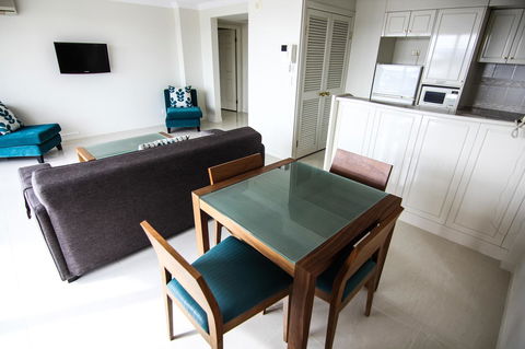 The Phoenician Resort - Dalby Accommodation 17