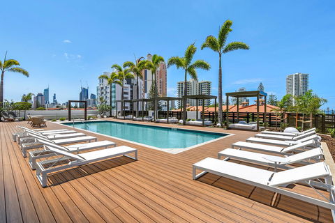 Qube Broadbeach Ocean View Apartments - Dalby Accommodation 16