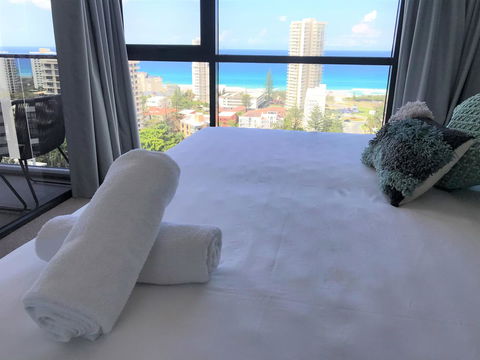 Qube Broadbeach Ocean View Apartments - Dalby Accommodation 20