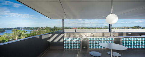 Mowbray East Apartments - Dalby Accommodation 11