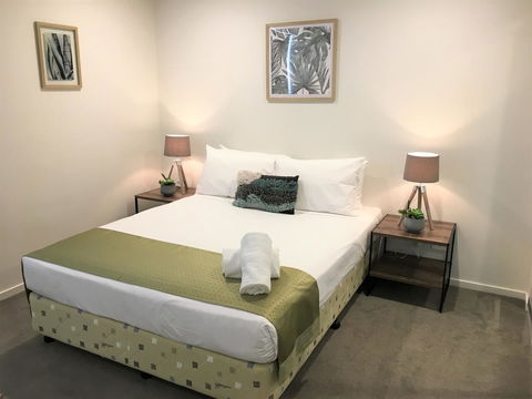 Mowbray East Apartments - Dalby Accommodation 10