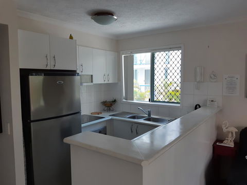 Surfers Beach Resort One - Dalby Accommodation 8