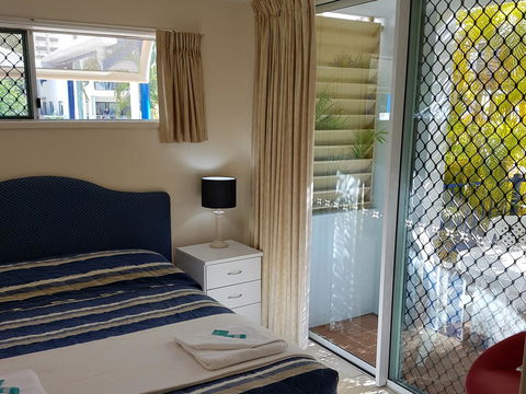 Surfers Beach Resort One - Dalby Accommodation 15