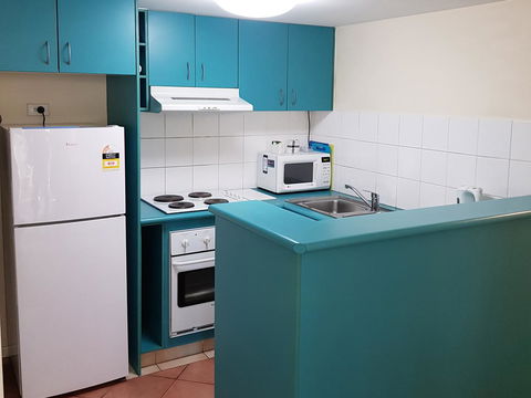 Surfers Beach Resort One - Dalby Accommodation 18