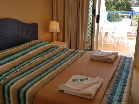 Surfers Beach Resort One - Dalby Accommodation 22