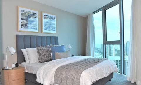 Gold Coast Private Apartments - H Residences, Surfers Paradise - Dalby Accommodation 3