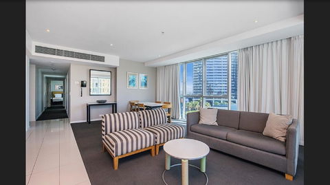 Gold Coast Private Apartments - H Residences, Surfers Paradise - Dalby Accommodation 32