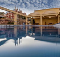 The Robert Towns - Dalby Accommodation