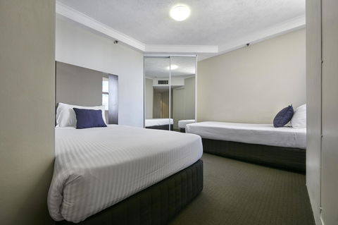 Novotel Surfers Paradise - Dalby Accommodation 12