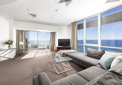 Novotel Surfers Paradise - Dalby Accommodation 3