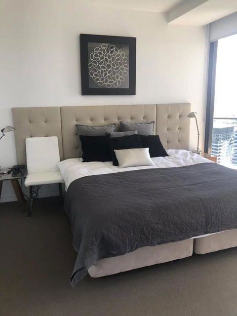 Luxury 3 Bedroom In Heart Of Broadbeach - Dalby Accommodation 19