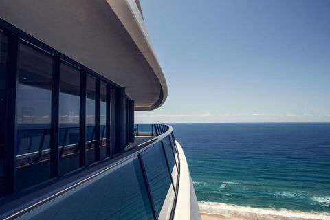 Luxury 3 Bedroom In Heart Of Broadbeach - Dalby Accommodation 2