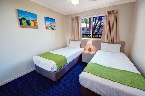 Turtle Beach Resort - Dalby Accommodation 21