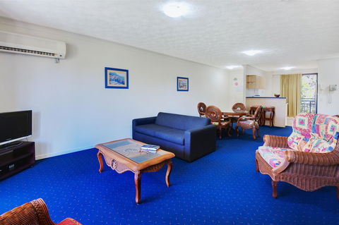 Turtle Beach Resort - Dalby Accommodation 9