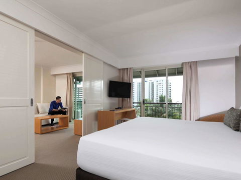 Novotel Cairns Oasis Resort - Dalby Accommodation 41