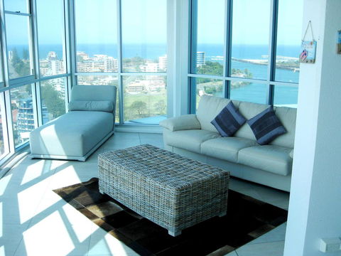 Reflection On The Sea - Dalby Accommodation 36