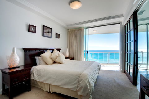 Reflection On The Sea - Dalby Accommodation 27