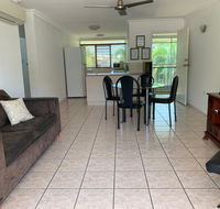 Townsville Holiday Apartments - Dalby Accommodation