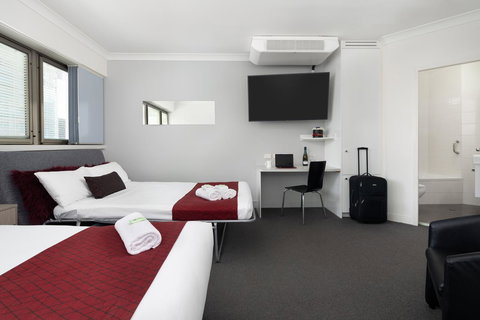 George Williams Hotel - Dalby Accommodation 7