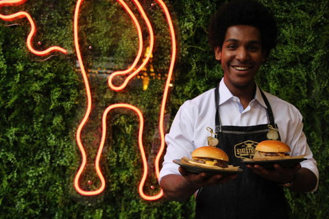 George Williams Hotel - Dalby Accommodation 24