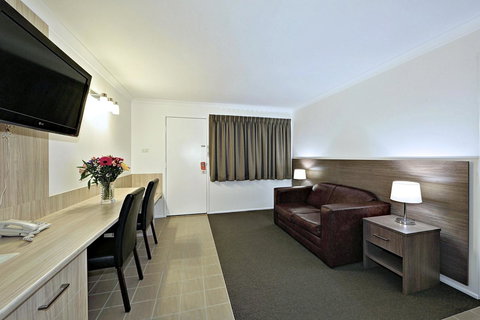 Smart Motels Bert Hinkler - Dalby Accommodation 30
