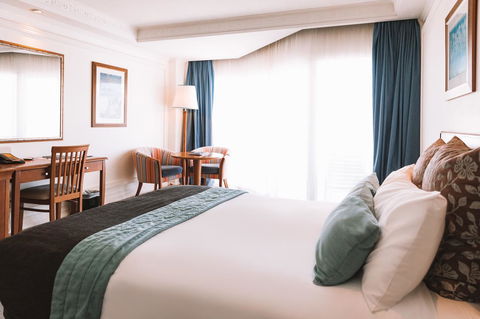 Pullman Cairns International - Dalby Accommodation 18