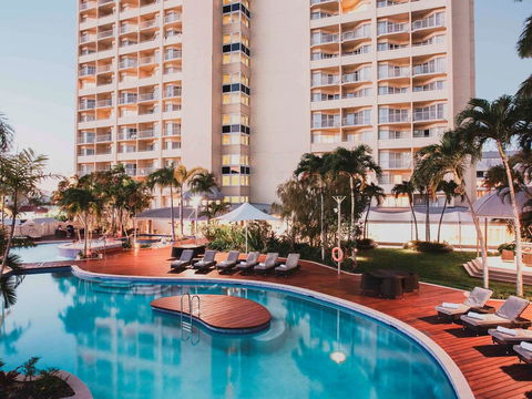 Pullman Cairns International - Dalby Accommodation 1
