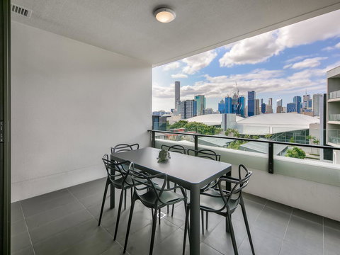 Opera Apartments South Brisbane - Dalby Accommodation 19