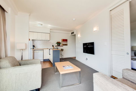 Central Cosmo Apartment Hotel - Dalby Accommodation 31